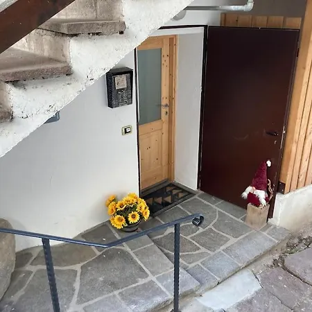 Casa Diaf Appartamento Incantevole Carano Ville Di Fiemme Exterior photo
